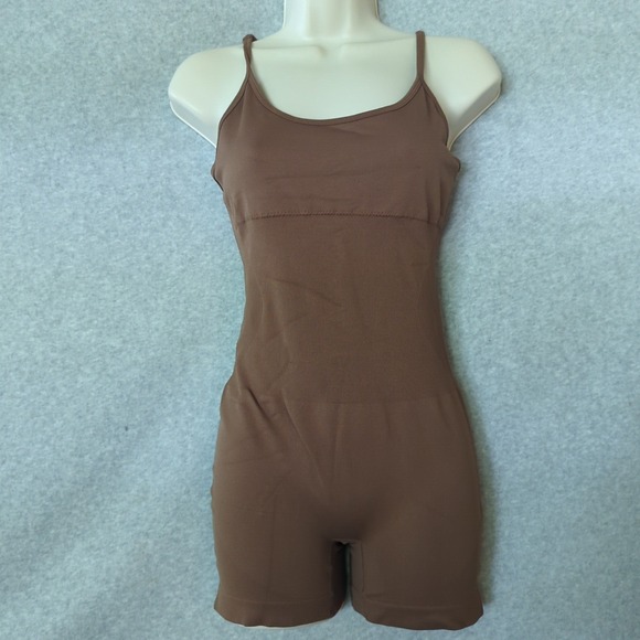 OQQ Women's Brown Bodysuit Shapewear Sleeveless Romper Jumpsuit - Size M - Picture 1 of 3